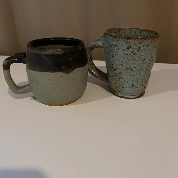 Set of 2 Rustic Stoneware‎ Mugs Green and Brown Speckled Handmade Look - Picture 6 of 8